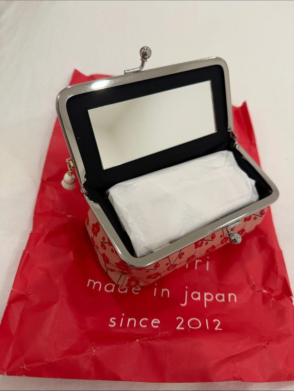 Pocchiri Red Floral Kiss-Lock Coin Purse